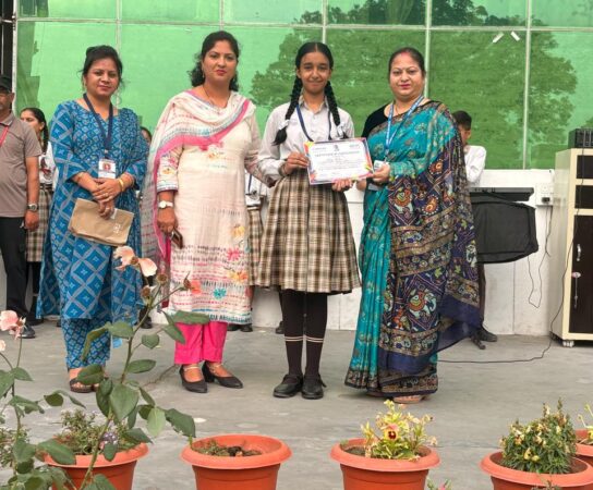 Shreya got national level certificate in participating Literary event